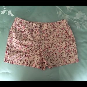 LOFT 4” patterned peach shorts